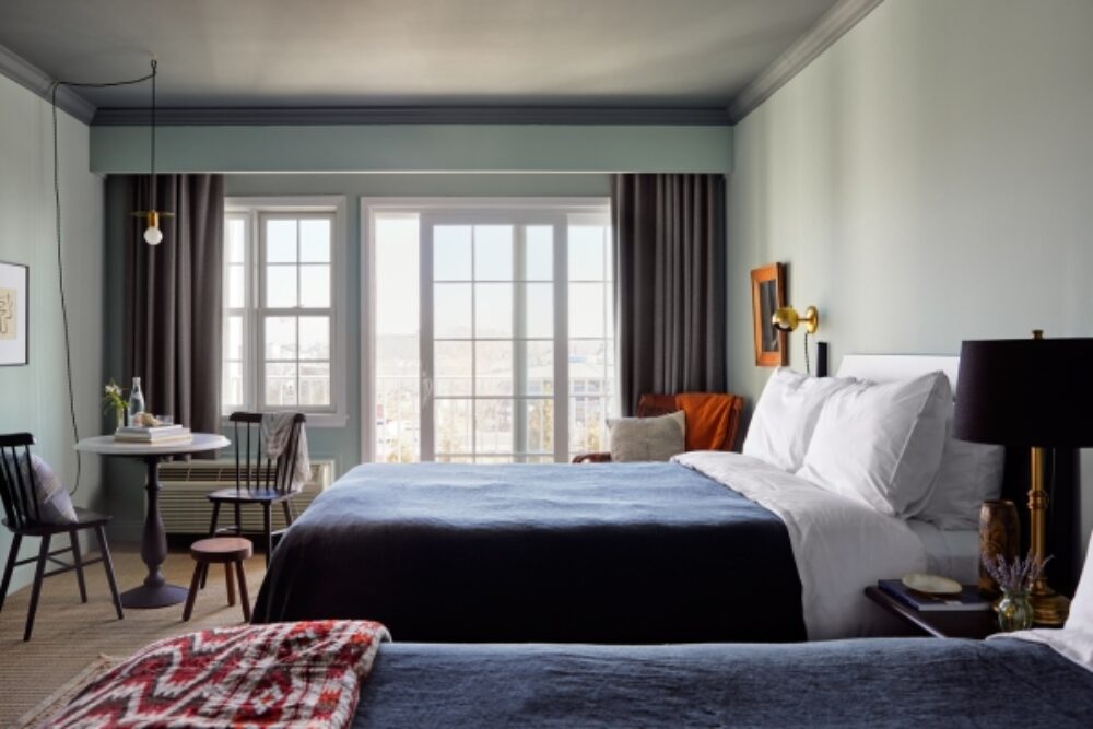 Double queen bed.